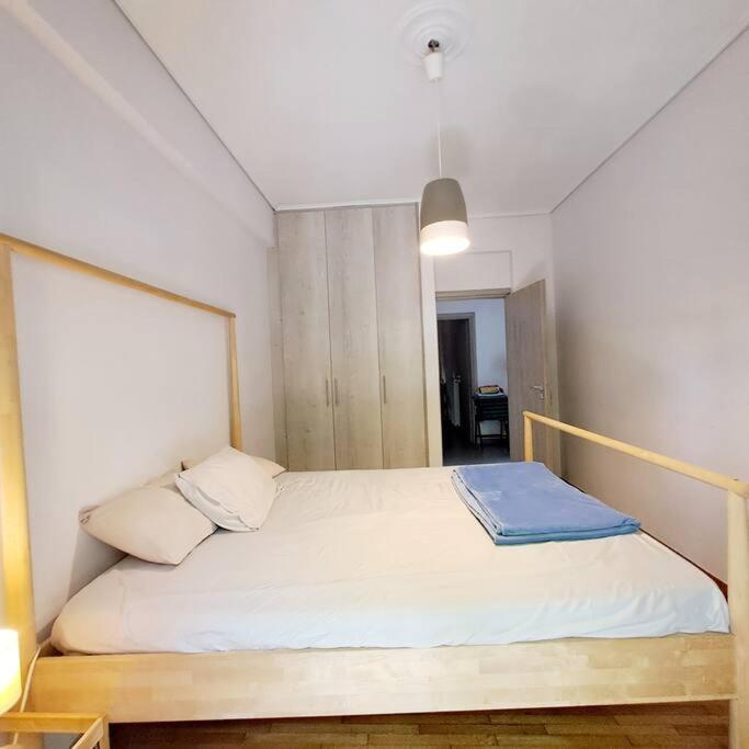 Appartement 20' From The Airport,20' From The Center Of Athènes Extérieur photo