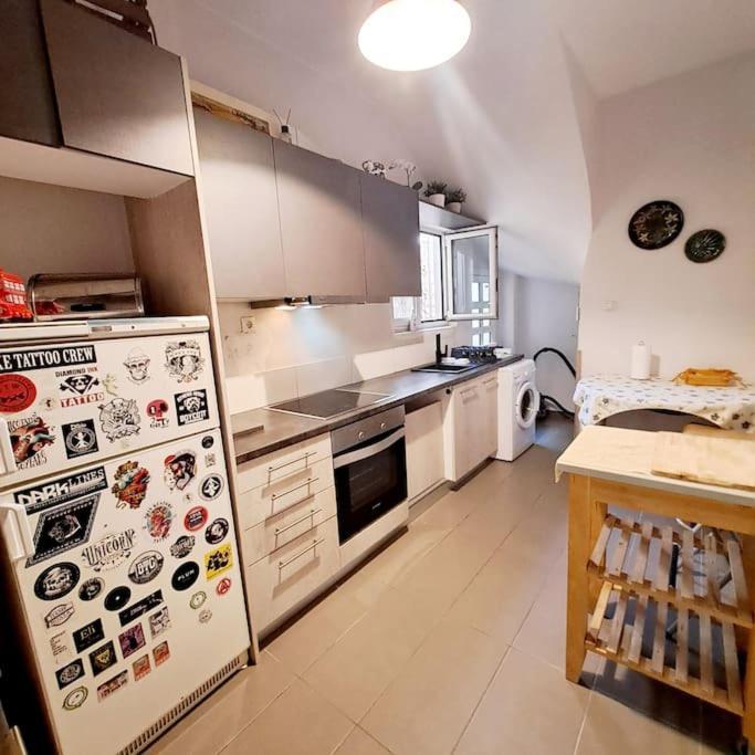 Appartement 20' From The Airport,20' From The Center Of Athènes Extérieur photo