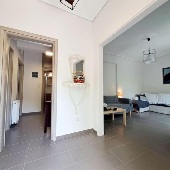 Appartement 20' From The Airport,20' From The Center Of Athènes Extérieur photo